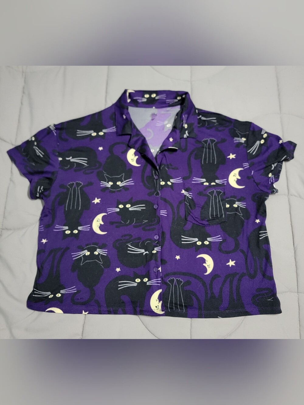 New Halloween Women’s Black Cat Pajama Top - Size Large
